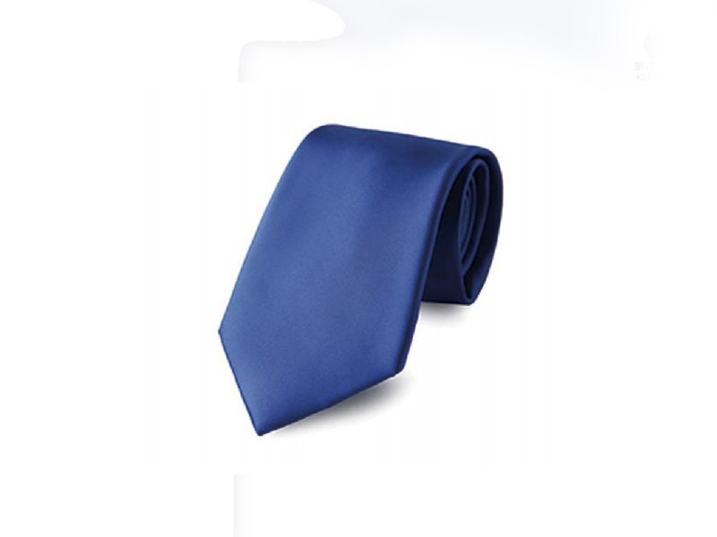 還在為西服如何配領(lǐng)帶而發(fā)愁嗎？